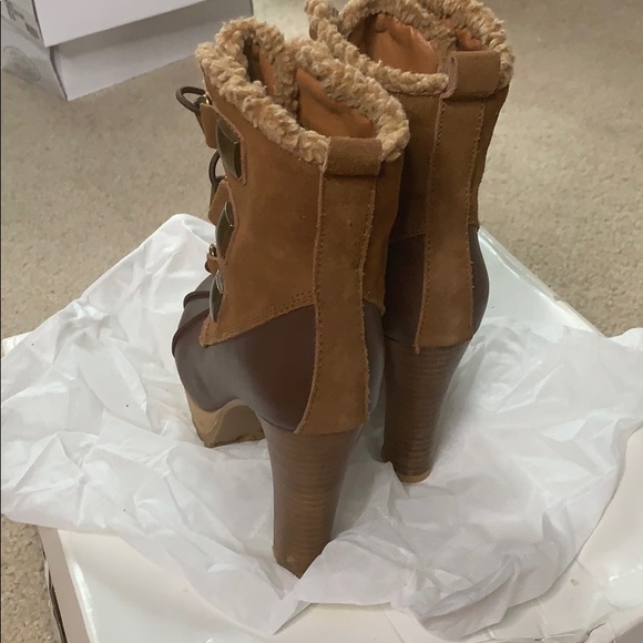 Aldo Winter Booties - Picture 4 of 4
